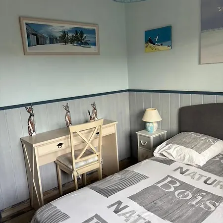 Апартаменты Biscarrosse-villa Classee 3 Etoiles, 4 Personnes, 2 Chambres, 2 Sdb, Entre Lacs Et Ocean, Grande Piscine Privee Ouverte En Saison
